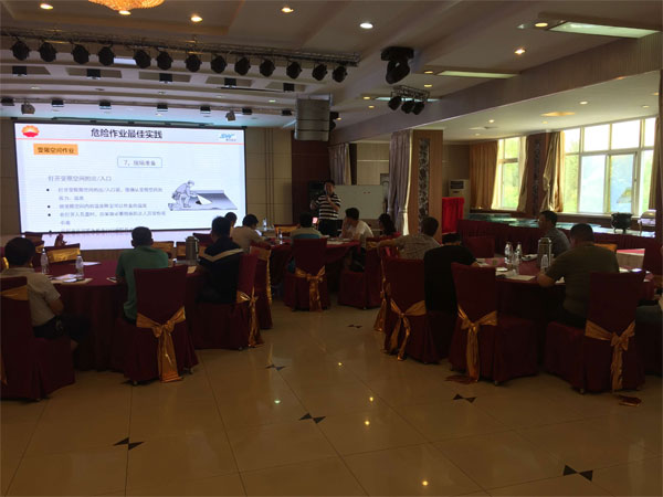 賽為安全受邀赴中石油長(zhǎng)慶油田開(kāi)展作業(yè)管理人員安全專(zhuān)項(xiàng)培訓(xùn)